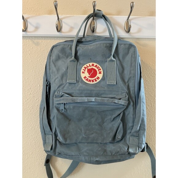 Fjallraven Kanken 15” Laptop Bag Frost Green Backpack - Picture 1 of 9
